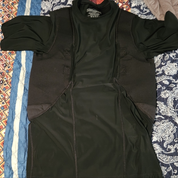 5.11 Tactical Series Black T-Shirt - Picture 2 of 4